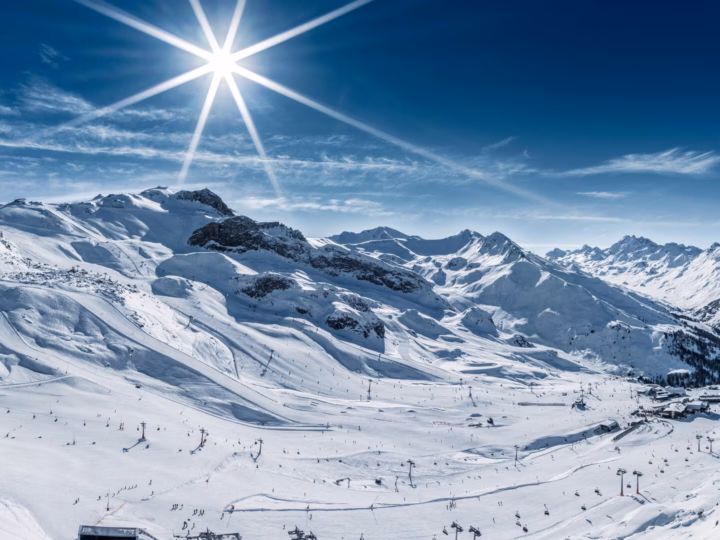 VABAD KOHAD KOOLIVAHEAJA SUUSAREISIDEL